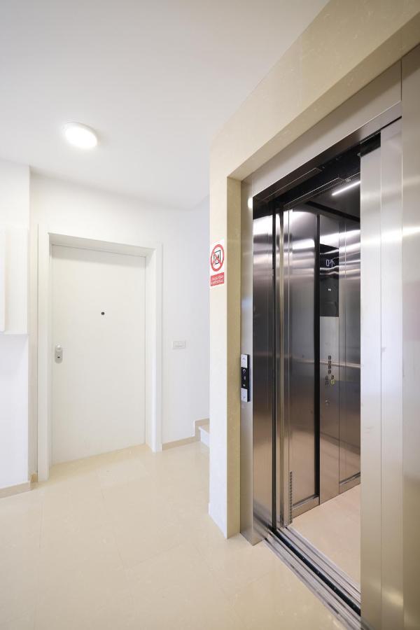 Leonardo Luxury Residence 2 Penthouse With Jacuzzi Ζαντάρ Εξωτερικό φωτογραφία