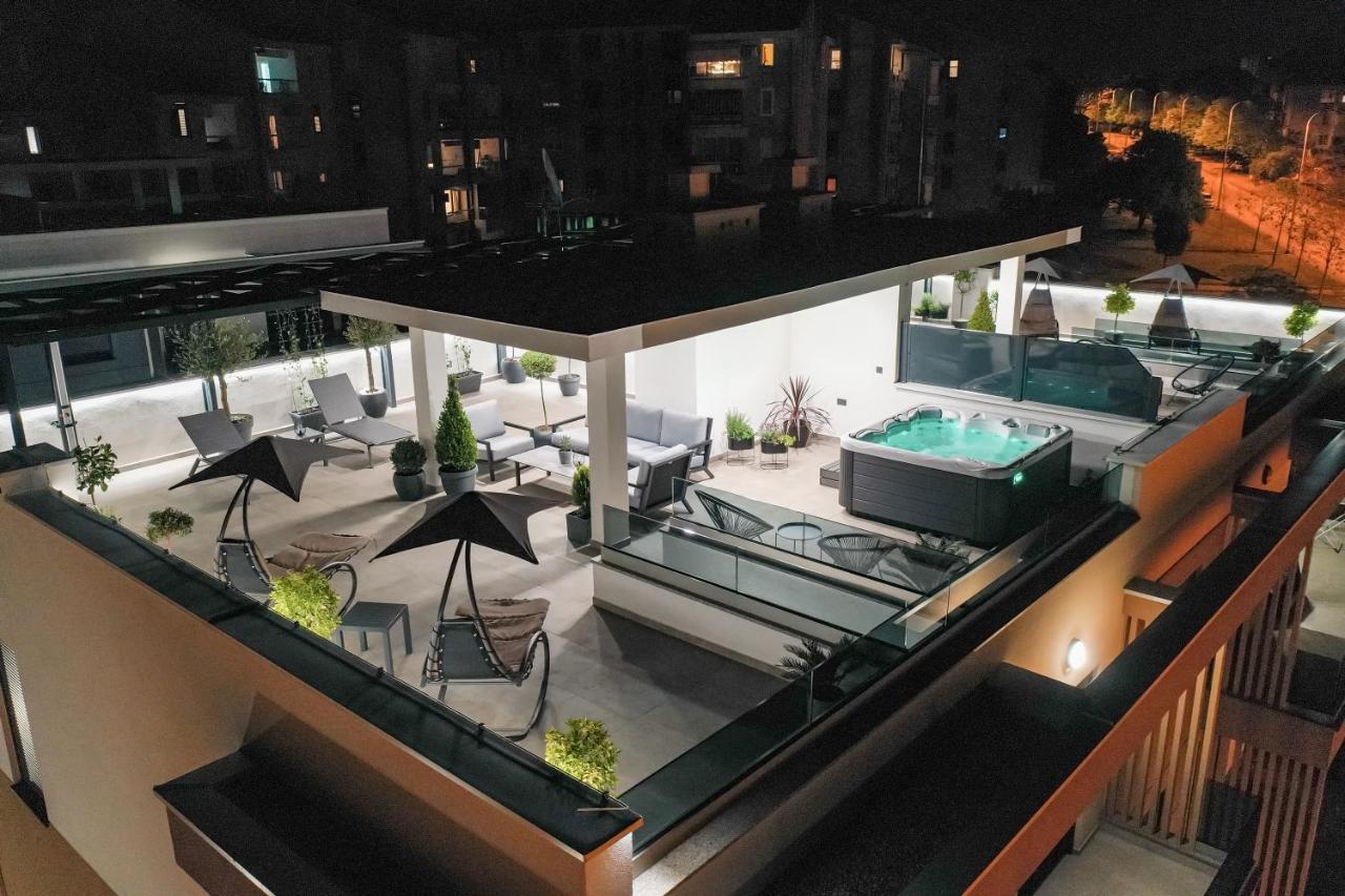 Leonardo Luxury Residence 2 Penthouse With Jacuzzi Ζαντάρ Εξωτερικό φωτογραφία