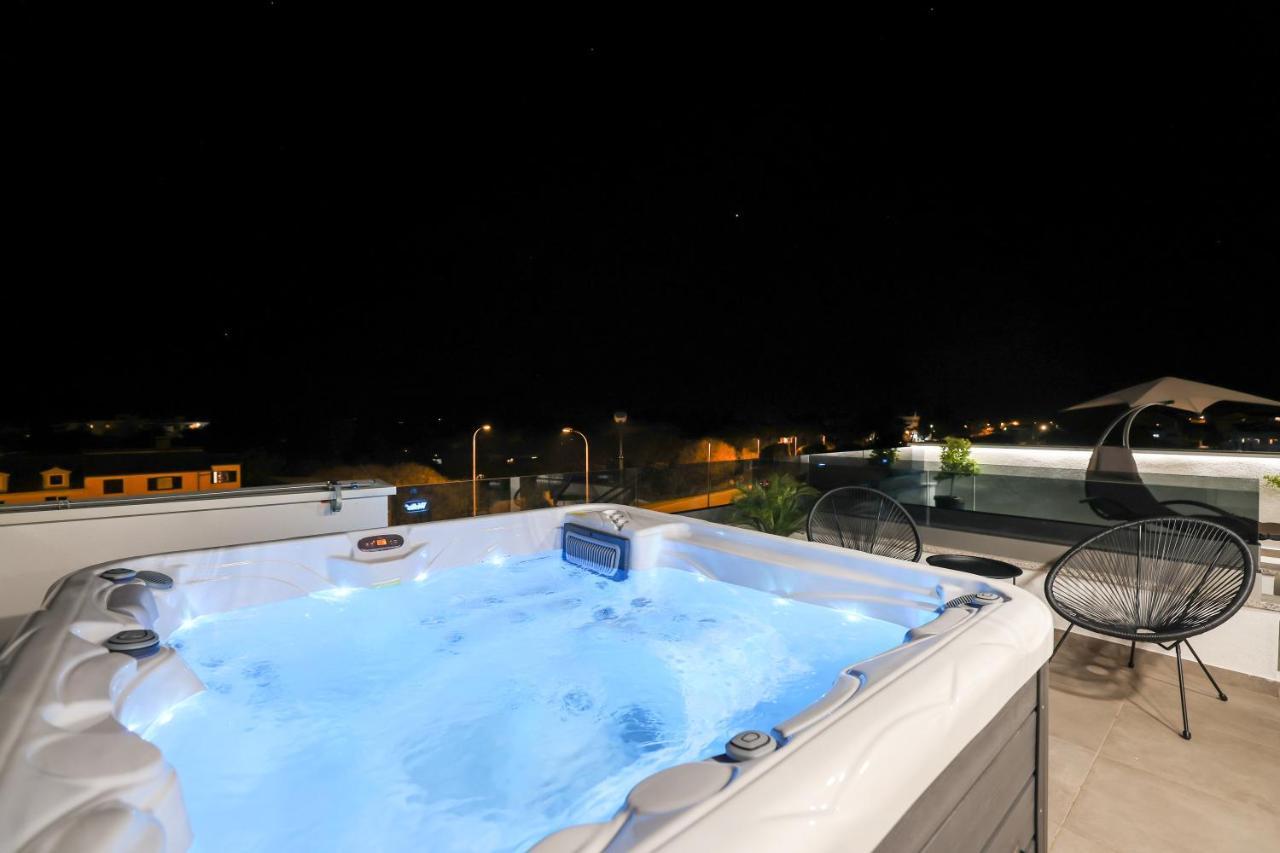 Leonardo Luxury Residence 2 Penthouse With Jacuzzi Ζαντάρ Εξωτερικό φωτογραφία